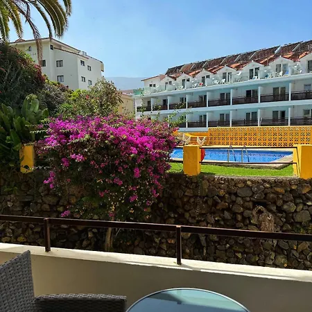 Canary Paradise